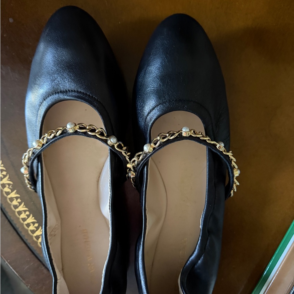 Stuart Weitzman Black Leather Pearl Chain Mary Jane Ballet Flats Size 9B